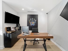 5324 Amigo, Tarzana CA 91356