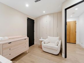 5324 Amigo, Tarzana CA 91356