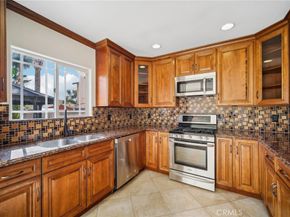 13816 Bessemer Street, Van Nuys CA 91401