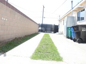 2143 W Arlington, Long Beach CA 90810