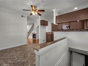 18347 Saticoy Street 39, Reseda CA 91335