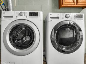18347 Saticoy Street 39, Reseda CA 91335