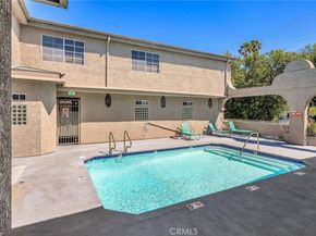 18347 Saticoy Street 39, Reseda CA 91335