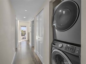9237 Wakefield Avenue 11, Panorama City CA 91402