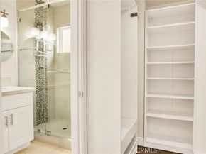 9237 Wakefield Avenue 11, Panorama City CA 91402