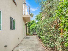 9237 Wakefield Avenue 11, Panorama City CA 91402