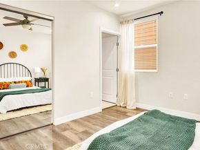 9237 Wakefield Avenue 11, Panorama City CA 91402