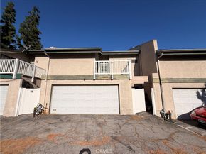8341 De Soto 10, Canoga Park CA 91304