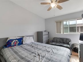 10231 Independence C17, Chatsworth CA 91311