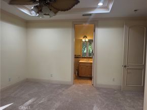 5717 MELVIN Avenue, Tarzana CA 91356