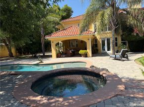 5717 MELVIN Avenue, Tarzana CA 91356