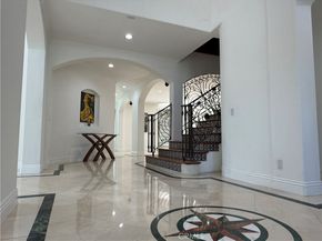 5717 MELVIN Avenue, Tarzana CA 91356