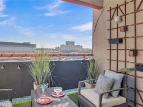 222 S Central 432, Los Angeles CA 90012