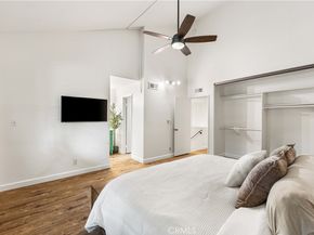 21801 Burbank 97, Woodland Hills CA 91367