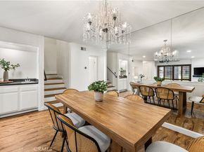 21801 Burbank 97, Woodland Hills CA 91367