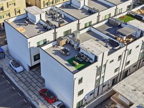 6511 N Contour Lane, North Hollywood CA 91606
