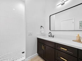 2530 Ganahl, Los Angeles CA 90033