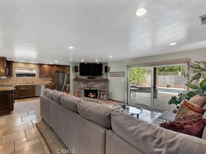 23807 Hartland Street, West Hills CA 91307