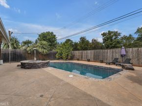 23807 Hartland Street, West Hills CA 91307