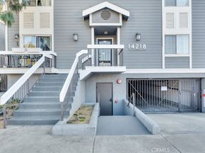 14218 Victory Boulevard, Van Nuys CA 91401