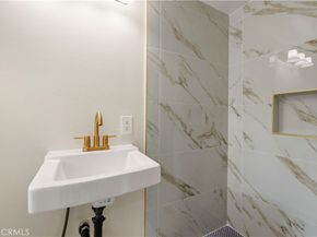 8028 Coldwater Canyon Avenue, North Hollywood CA 91605