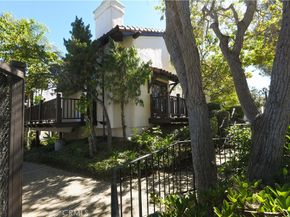 8614 Villa La Jolla Drive 6, La Jolla CA 92037