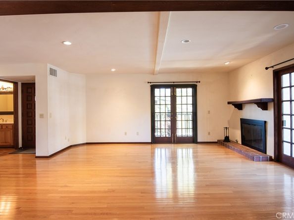 8614 Villa La Jolla Drive 6, La Jolla CA 92037