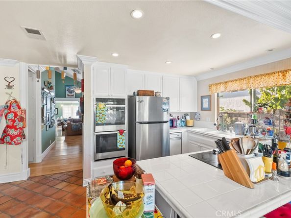 25556 La Mirada Street, Laguna Hills CA 92653