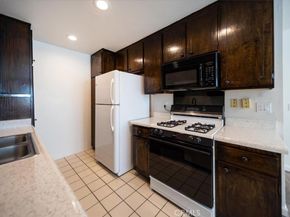 556 D Street, Upland CA 91786