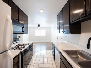 556 D Street, Upland CA 91786