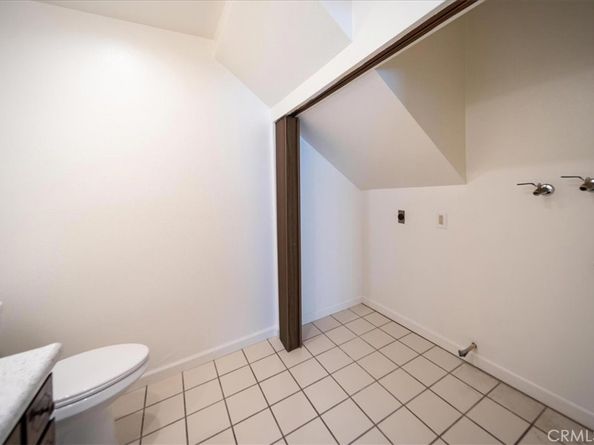 556 D Street, Upland CA 91786