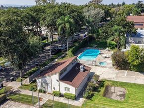 556 D Street, Upland CA 91786