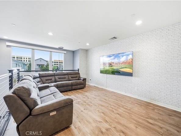 8847 Jacaranda C, Montclair CA 91763