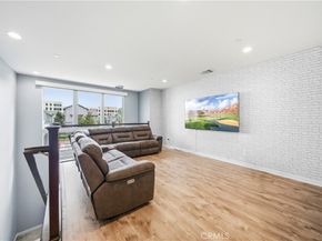 8847 Jacaranda C, Montclair CA 91763