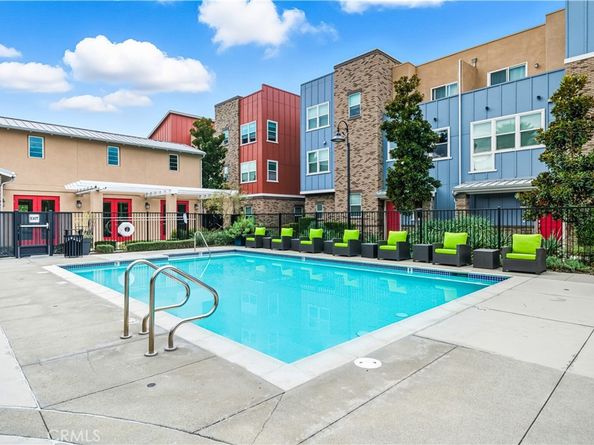 8847 Jacaranda C, Montclair CA 91763