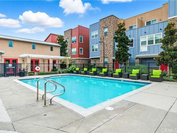 8847 Jacaranda C, Montclair CA 91763