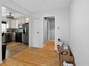 21 Alamitos, Long Beach CA 90802