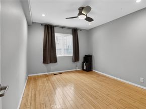 21 Alamitos, Long Beach CA 90802