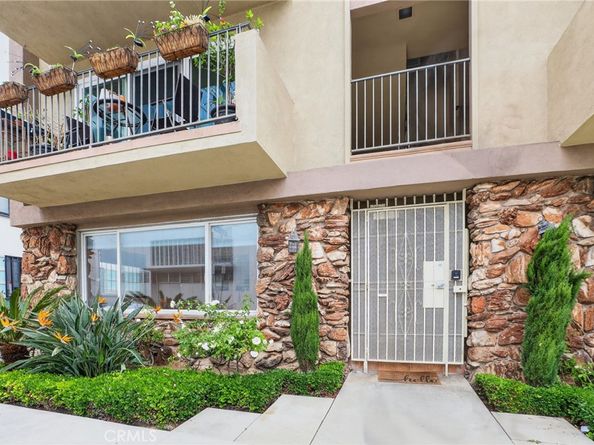 21 Alamitos, Long Beach CA 90802