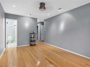 21 Alamitos, Long Beach CA 90802