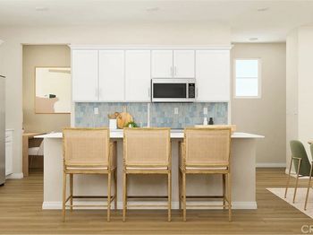 2567 E Lincoln Paseo