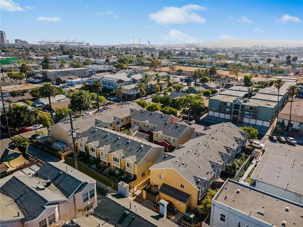 1500 Pine Avenue 10, Long Beach CA 90813