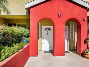 1500 Pine Avenue 10, Long Beach CA 90813