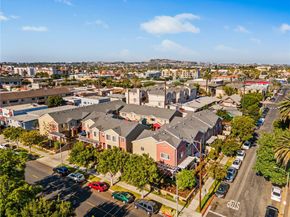 1500 Pine Avenue 10, Long Beach CA 90813