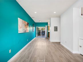 1500 Pine Avenue 10, Long Beach CA 90813