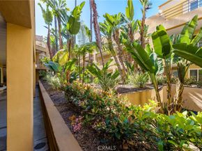 16291 Countess Drive 105, Huntington Beach CA 92649