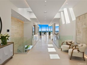 1119 Dolphin, Corona Del Mar CA 92625