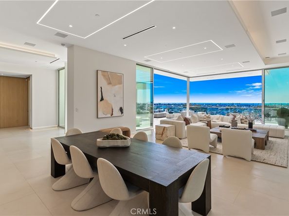 1119 Dolphin, Corona Del Mar CA 92625