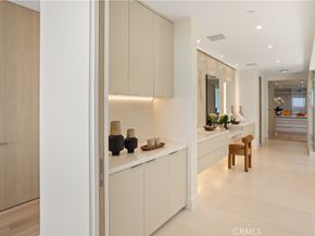 1119 Dolphin, Corona Del Mar CA 92625