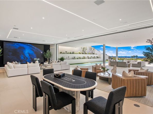 1119 Dolphin, Corona Del Mar CA 92625